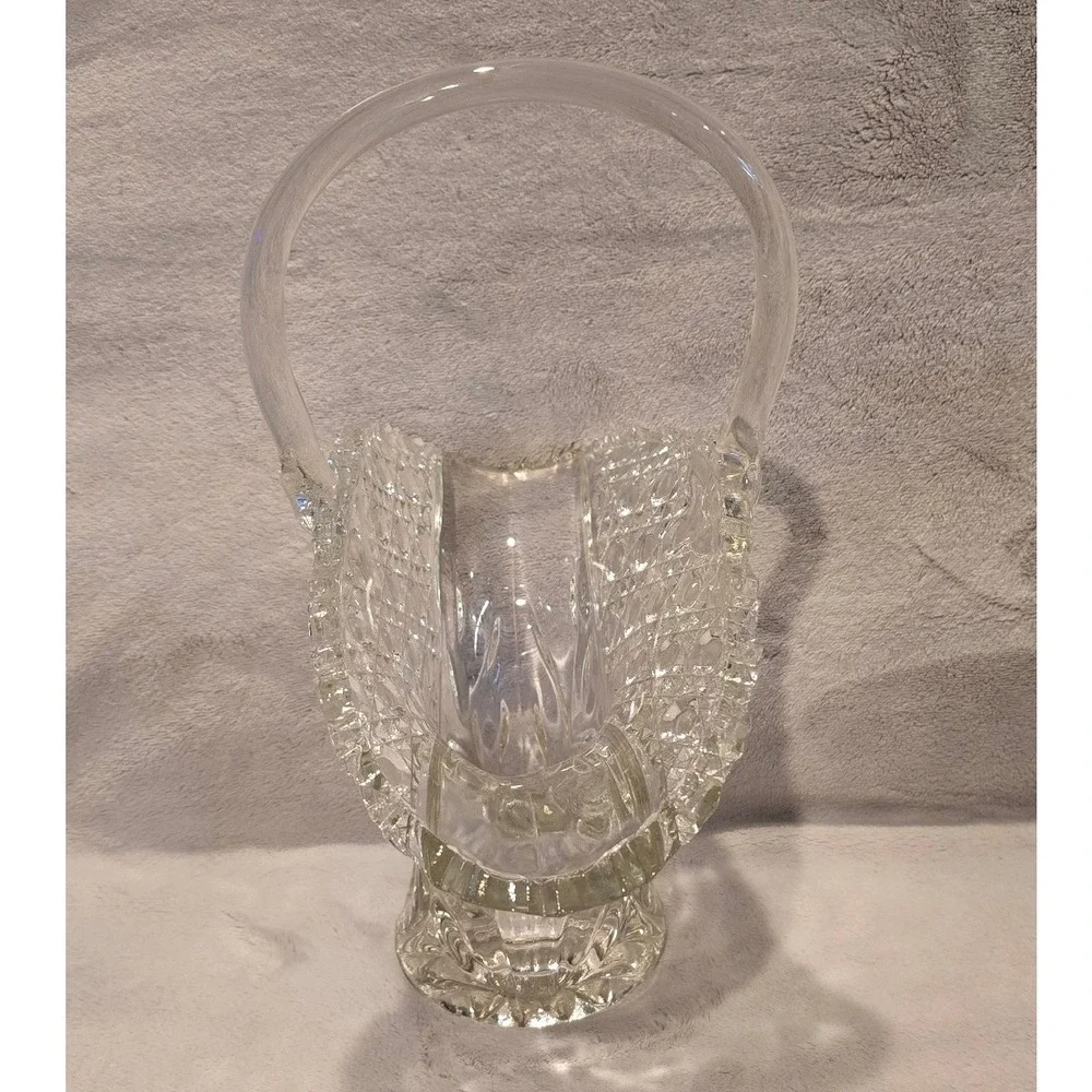 Vintage 1970s LE Smith Diamond‎ & Button Clear Glass Basket Scalloped Edge 12